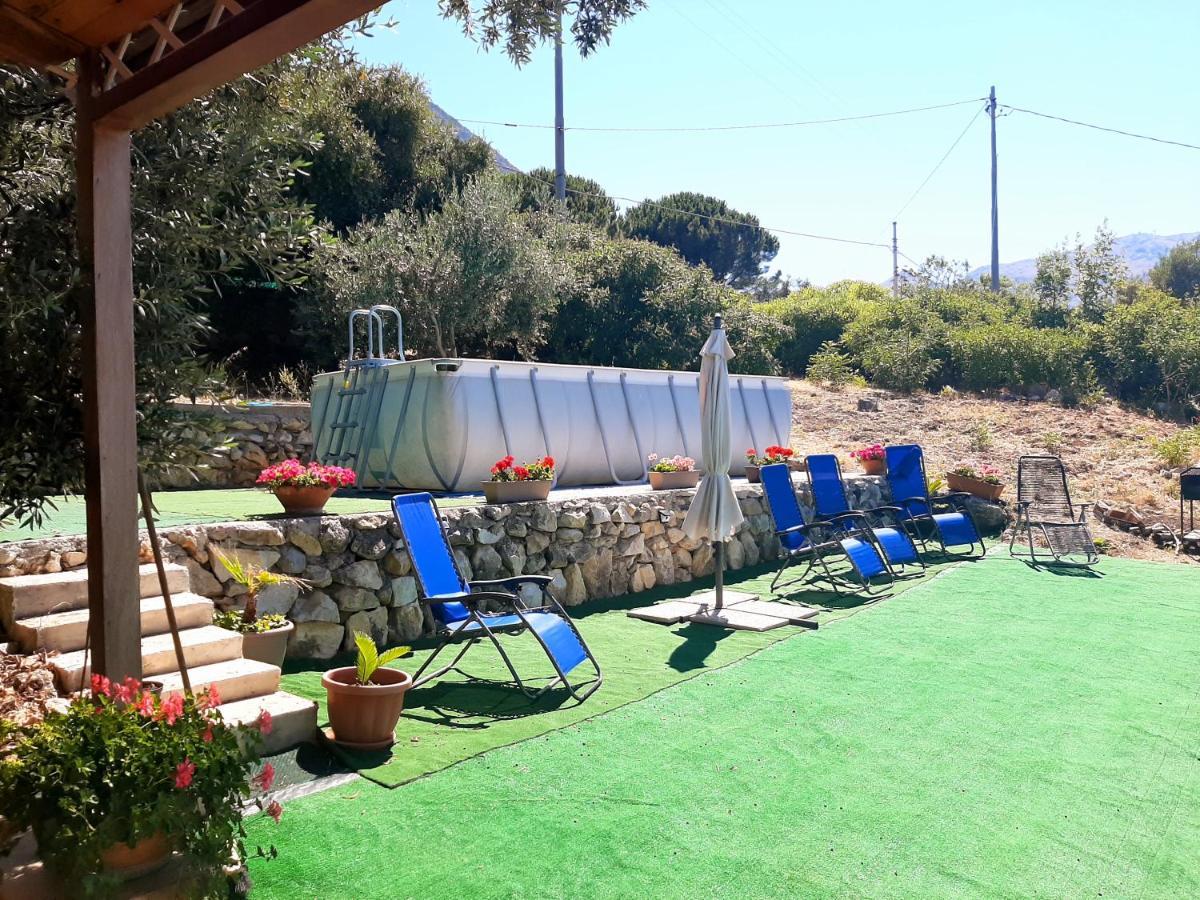 Lomarchi Holiday Home كاريني المظهر الخارجي الصورة