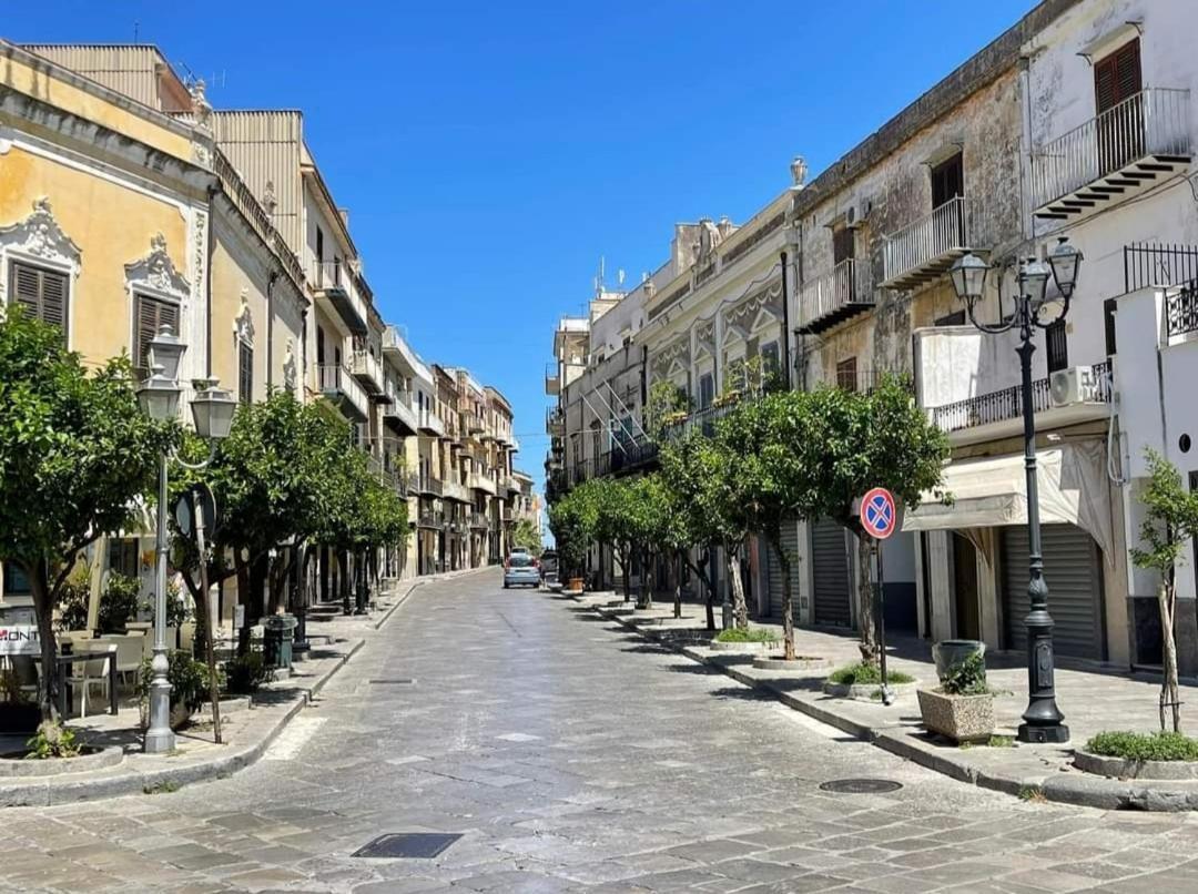 Lomarchi Holiday Home كاريني المظهر الخارجي الصورة