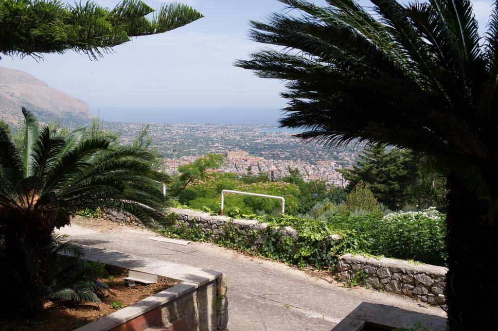 Lomarchi Holiday Home كاريني المظهر الخارجي الصورة